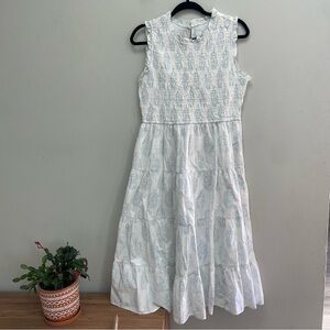 Crown & Ivy smocked tiered midi dress white and blue floral pattern size 12